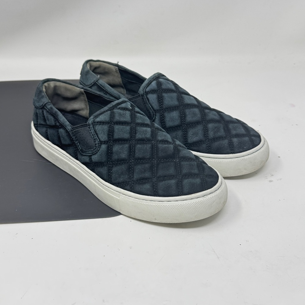 Tory Burch Quilted Slip-On Sneakers size 7